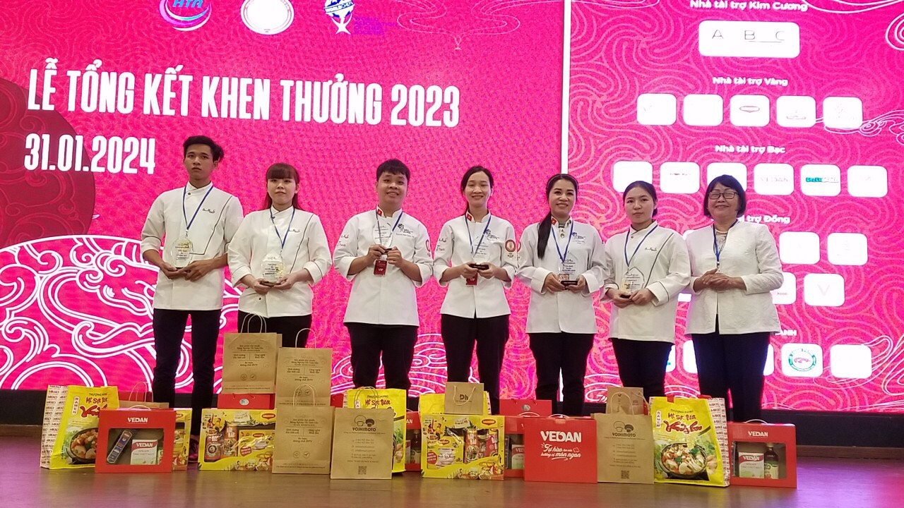 Lễ Tổng Kết Khen Thưởng năm 2023 của Hội Đầu Bếp Chuyên Nghiệp Saigon tại KDL Văn Thánh