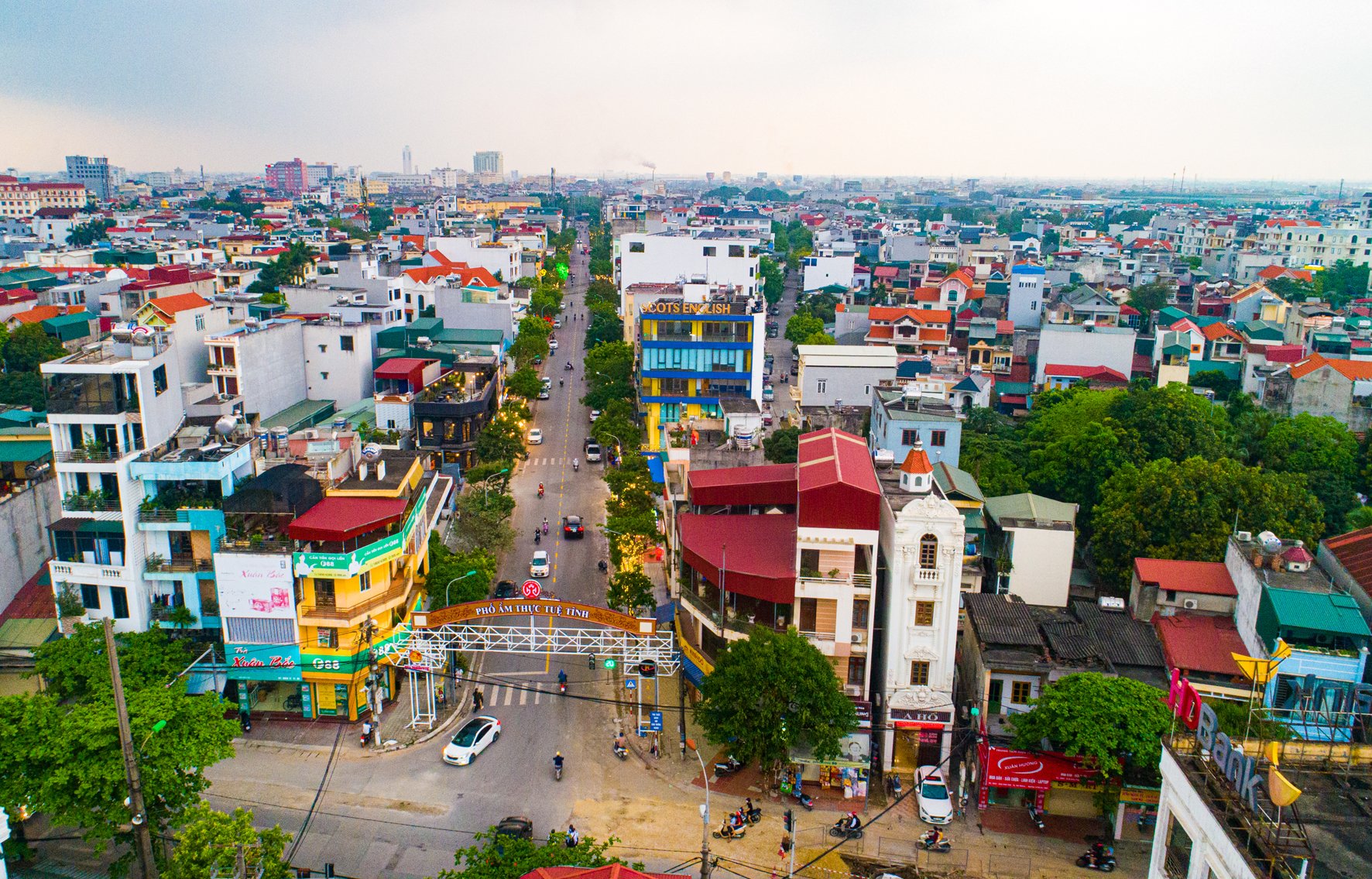 Khai trương tuyến phố ẩm thực ở Hải Dương vào dịp nghỉ lễ 30/4- Ảnh 1. Khai trương tuyến phố ẩm thực ở Hải Dương vào dịp nghỉ lễ 30/4- Ảnh 1.