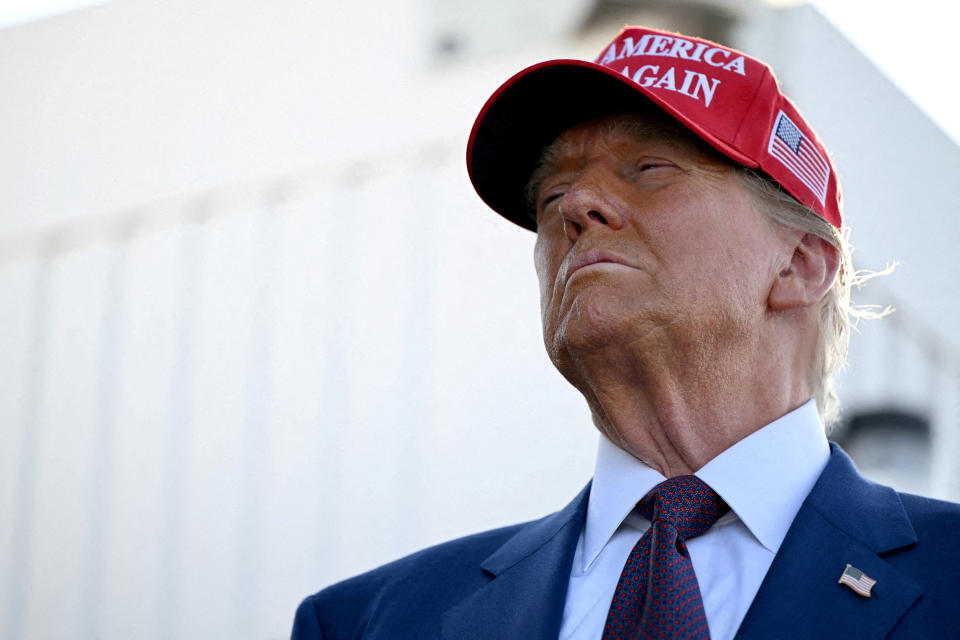 Tổng thống đắc cử Donald Trump "tuyên chiến" với các ông lớn công nghệ- Ảnh 1. Tổng thống đắc cử Donald Trump "tuyên chiến" với các ông lớn công nghệ- Ảnh 1.