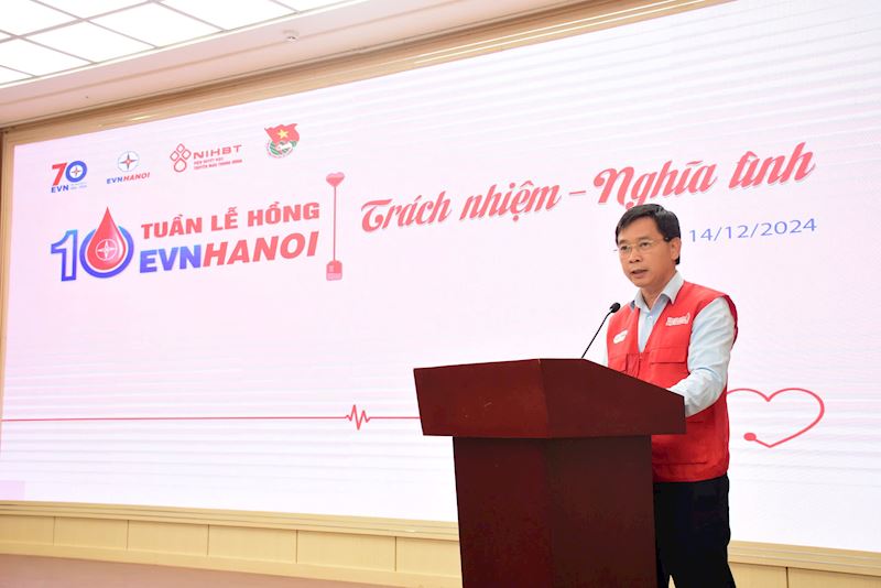 Trách nhiệm - Nghĩa tình trong tuần lễ hồng EVNHANOI lần thứ X- Ảnh 1. Trách nhiệm - Nghĩa tình trong tuần lễ hồng EVNHANOI lần thứ X- Ảnh 1.