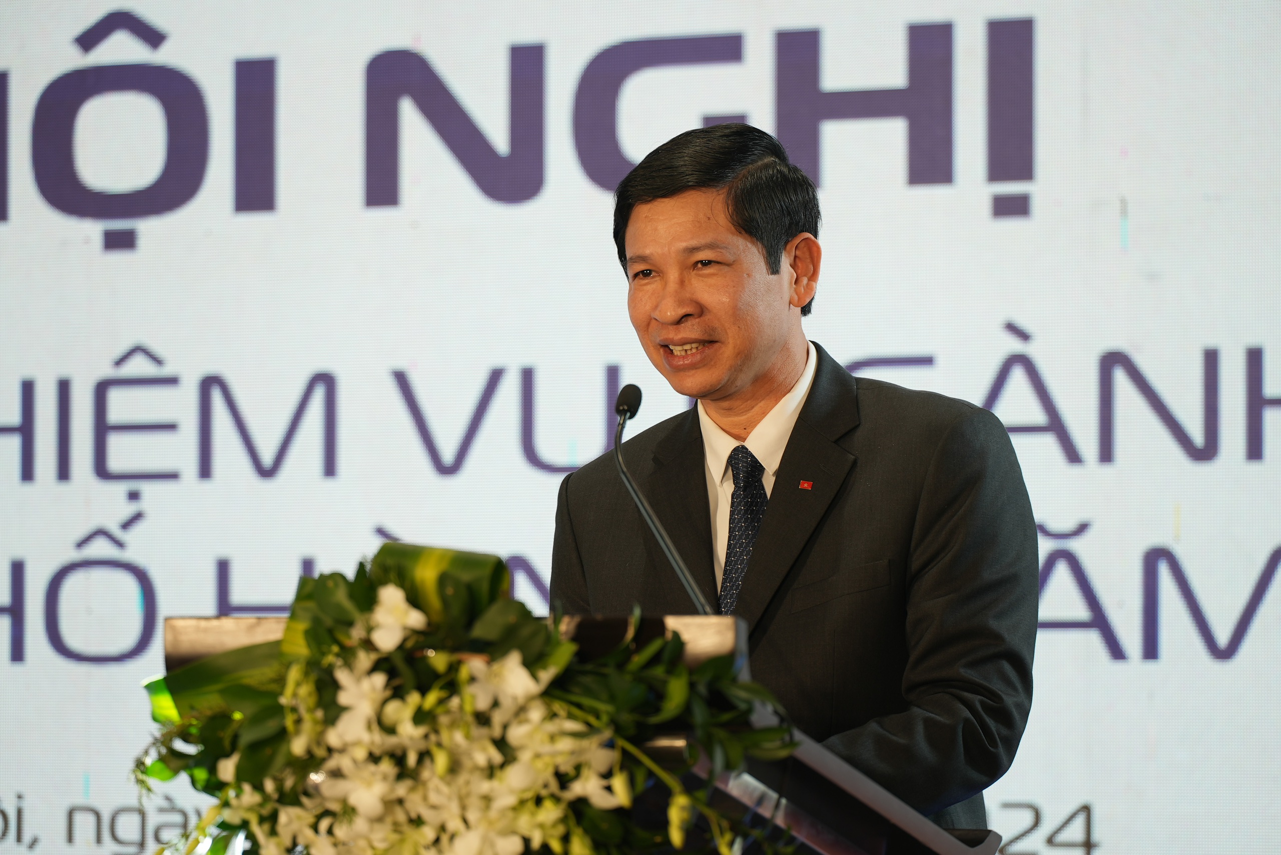 Giao thông thuận lợi giúp Hà Nội đón gần 30 triệu lượt khách năm 2024- Ảnh 1. Giao thông thuận lợi giúp Hà Nội đón gần 30 triệu lượt khách năm 2024- Ảnh 1.