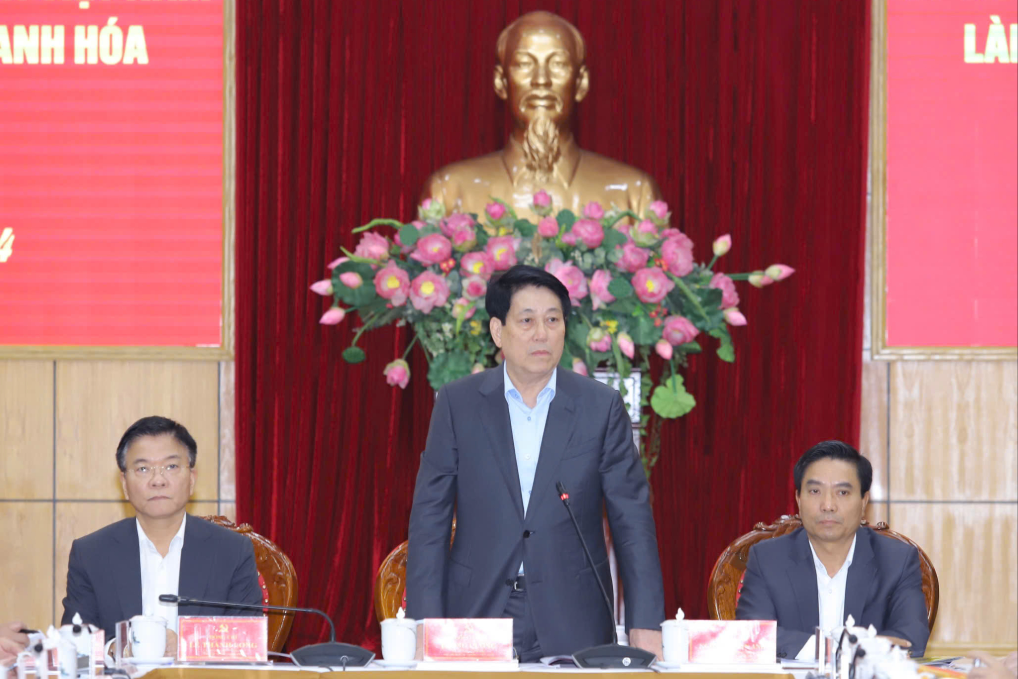 Thanh Hóa đề nghị hỗ trợ vốn ngân sách để làm đường nối lên Hòa Bình - Sơn La- Ảnh 1. Thanh Hóa đề nghị hỗ trợ vốn ngân sách để làm đường nối lên Hòa Bình - Sơn La- Ảnh 1.