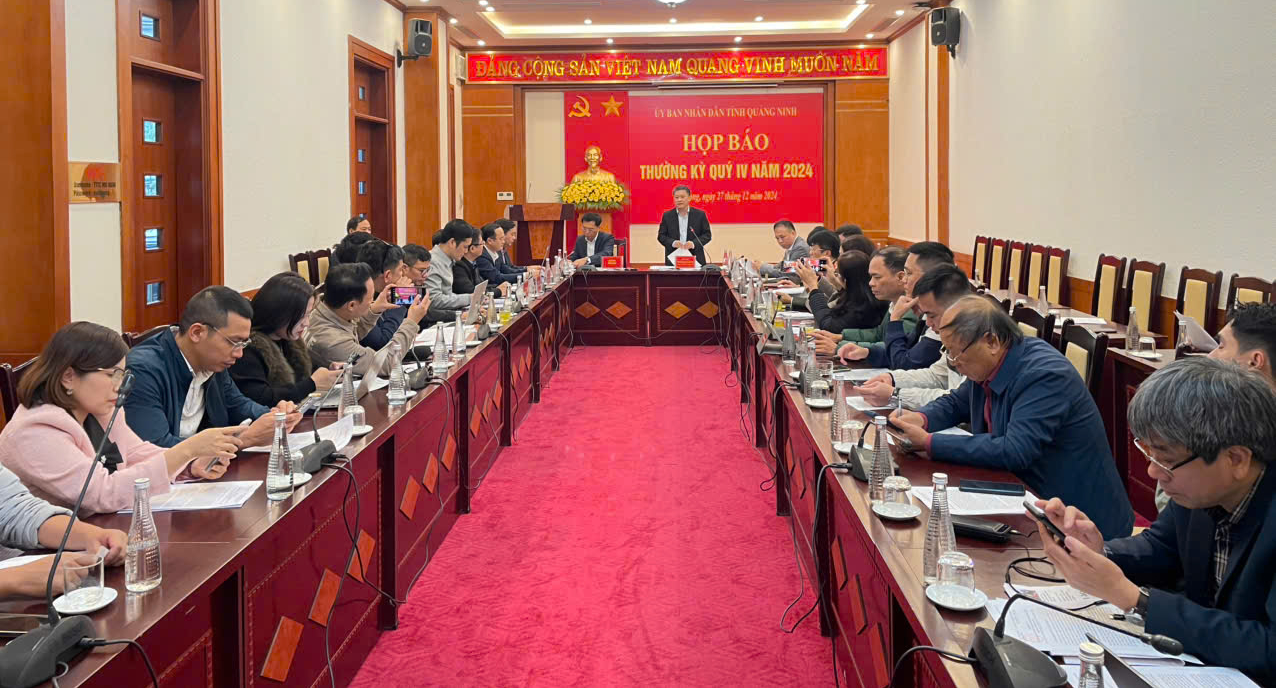 Năm 2024, TNGT tại Quảng Ninh tăng cả 3 tiêu chí- Ảnh 1. Năm 2024, TNGT tại Quảng Ninh tăng cả 3 tiêu chí- Ảnh 1.