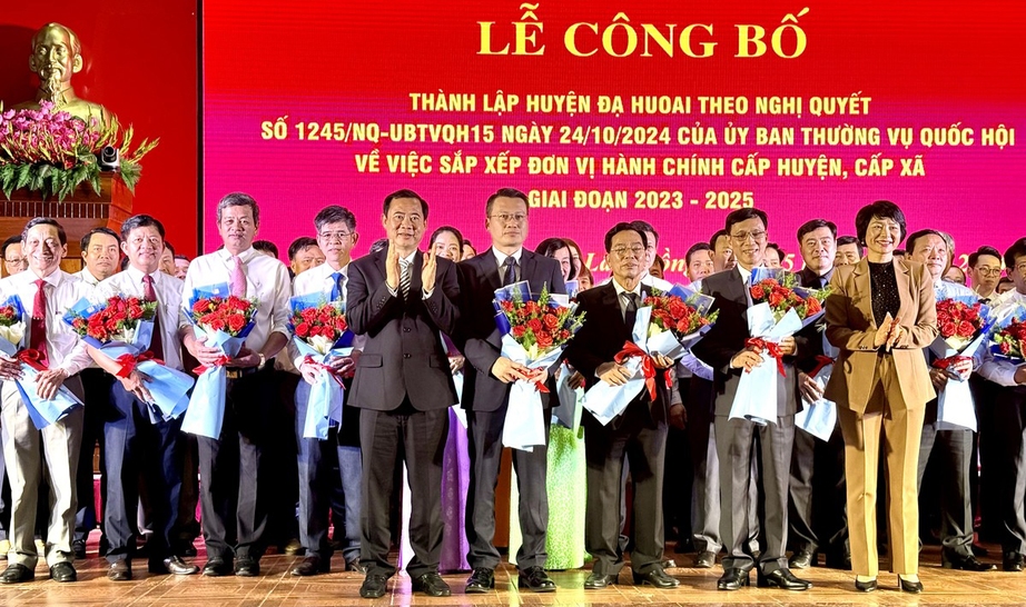 Ba huyện phía nam Lâm Đồng sáp nhập thành huyện mới- Ảnh 1. Ba huyện phía nam Lâm Đồng sáp nhập thành huyện mới- Ảnh 1.