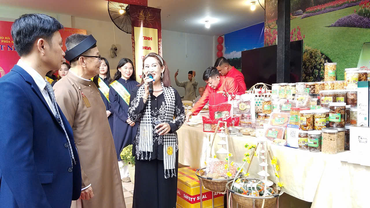 Giao lưu – Kết nối – Lan tỏa yêu thương: Ra mắt CLB Doanh nhân họ Hà nhân dịp Tất niên