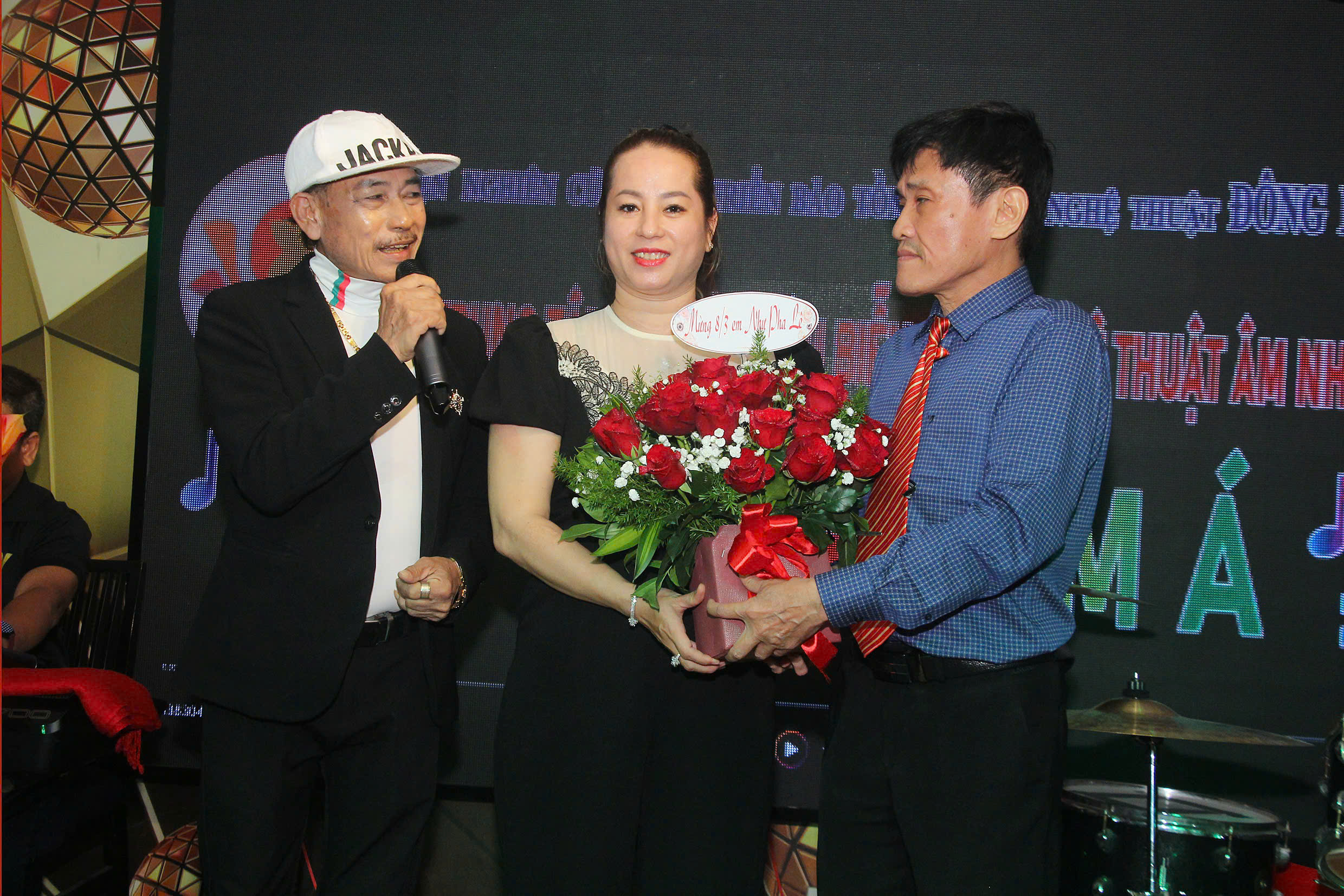 Hát về mẹ – Lan toả yêu thương ngày 8/3