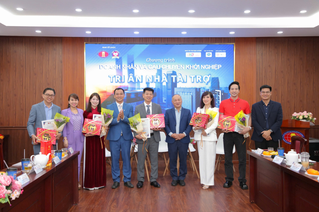 Tọa Đàm “Doanh Nhân Và Câu Chuyện Khởi Nghiệp” – Bệ Phóng Cho Sinh Viên Trường Đại Học Khoa Học Xã hội Và Nhân Văn