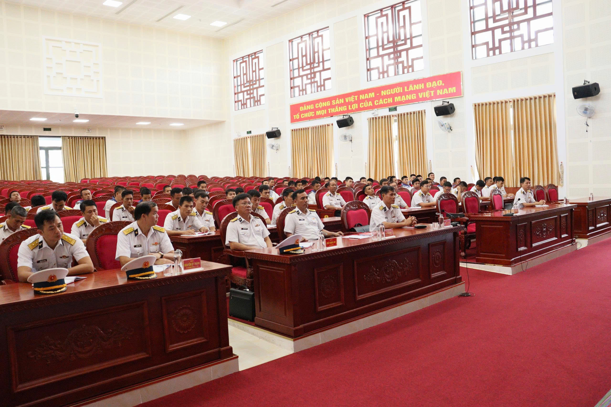 Lữ đoàn 175 phát động thi đua cao điểm “Phất cao cờ hồng tháng Tám – Thi đua giành 4 nhất”
